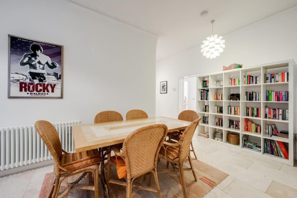 Princes Villa - Large Fully Self Contained Flat, 5 Minutes From The Sea ヘイスティングス エクステリア 写真